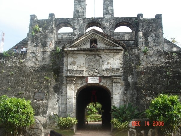 Fort San Pedro in cebu city is both the oldest, and smallest fort in the Philippines.