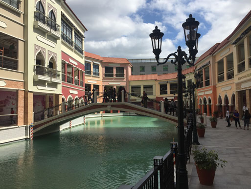mckinley hill venice grand canal mall