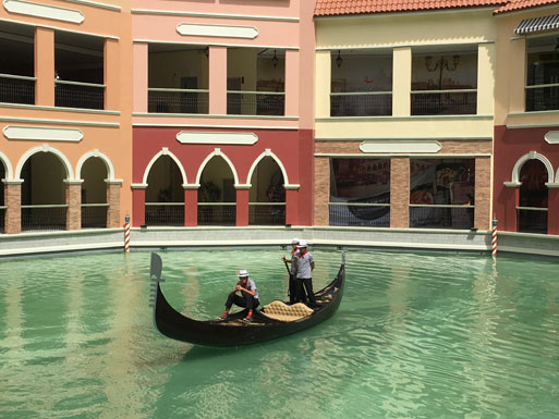 mckinley hill venice grand canal mall