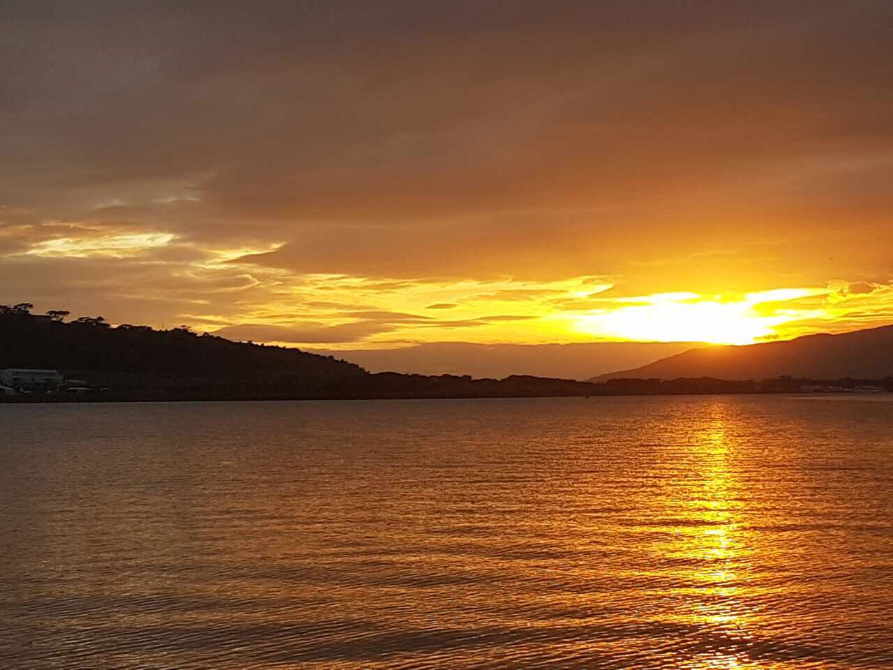 subic bay sunset at Vasco's Resort and Musuem.