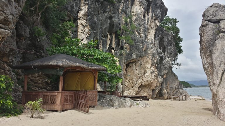 Borawan Island, Quezon