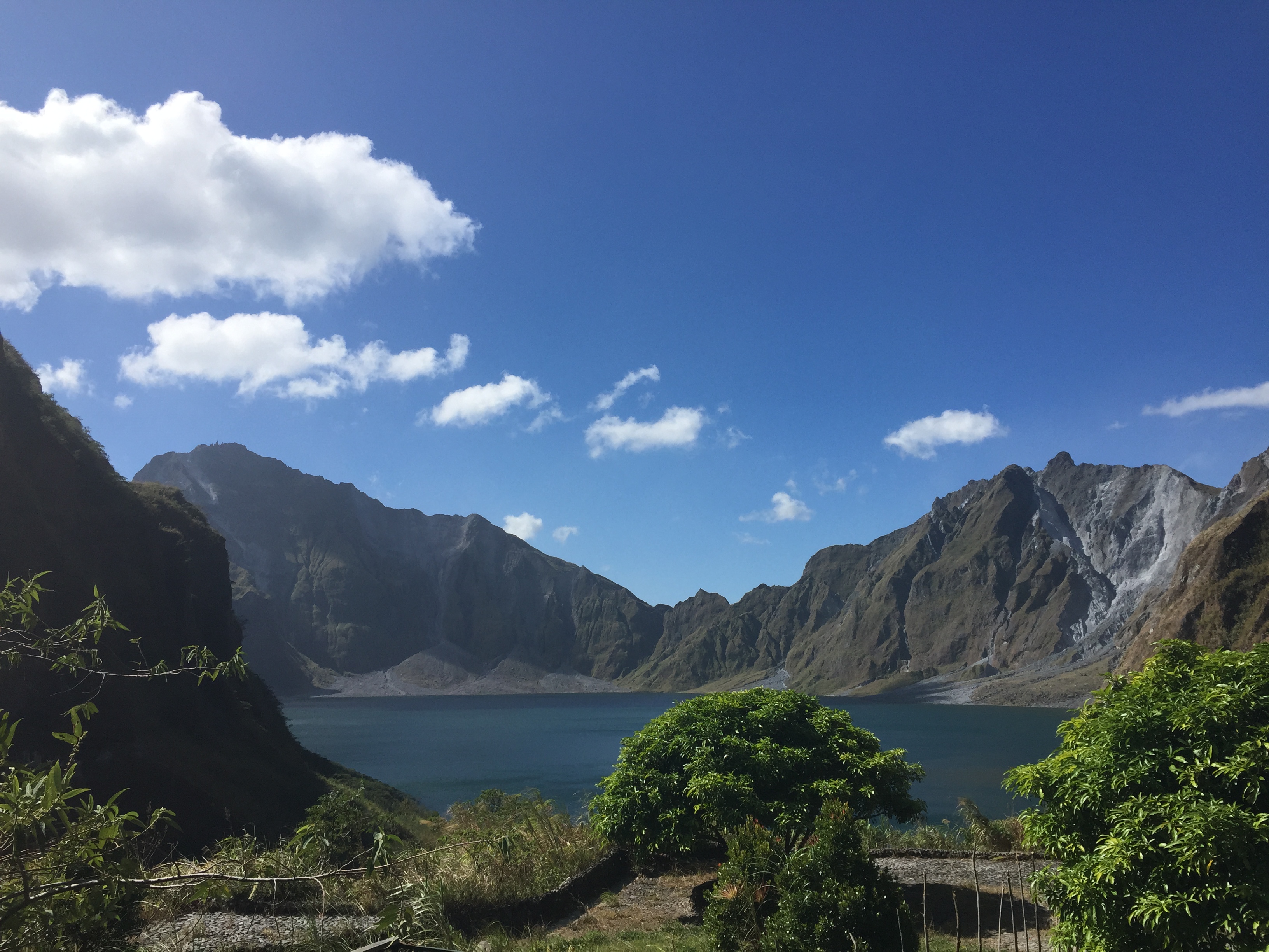 mt pinatubo tour crater lake